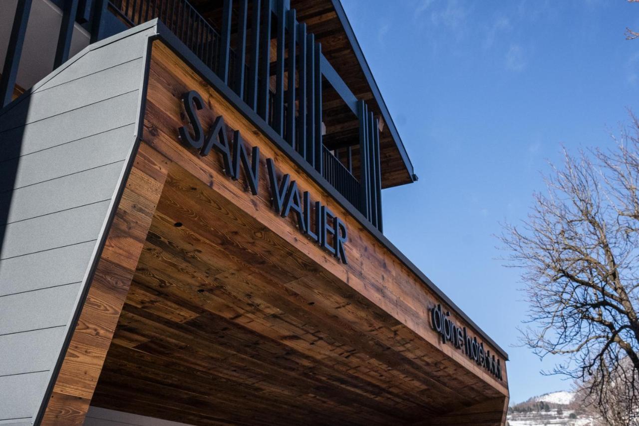 קאבאלס Hotel San Valier מראה חיצוני תמונה