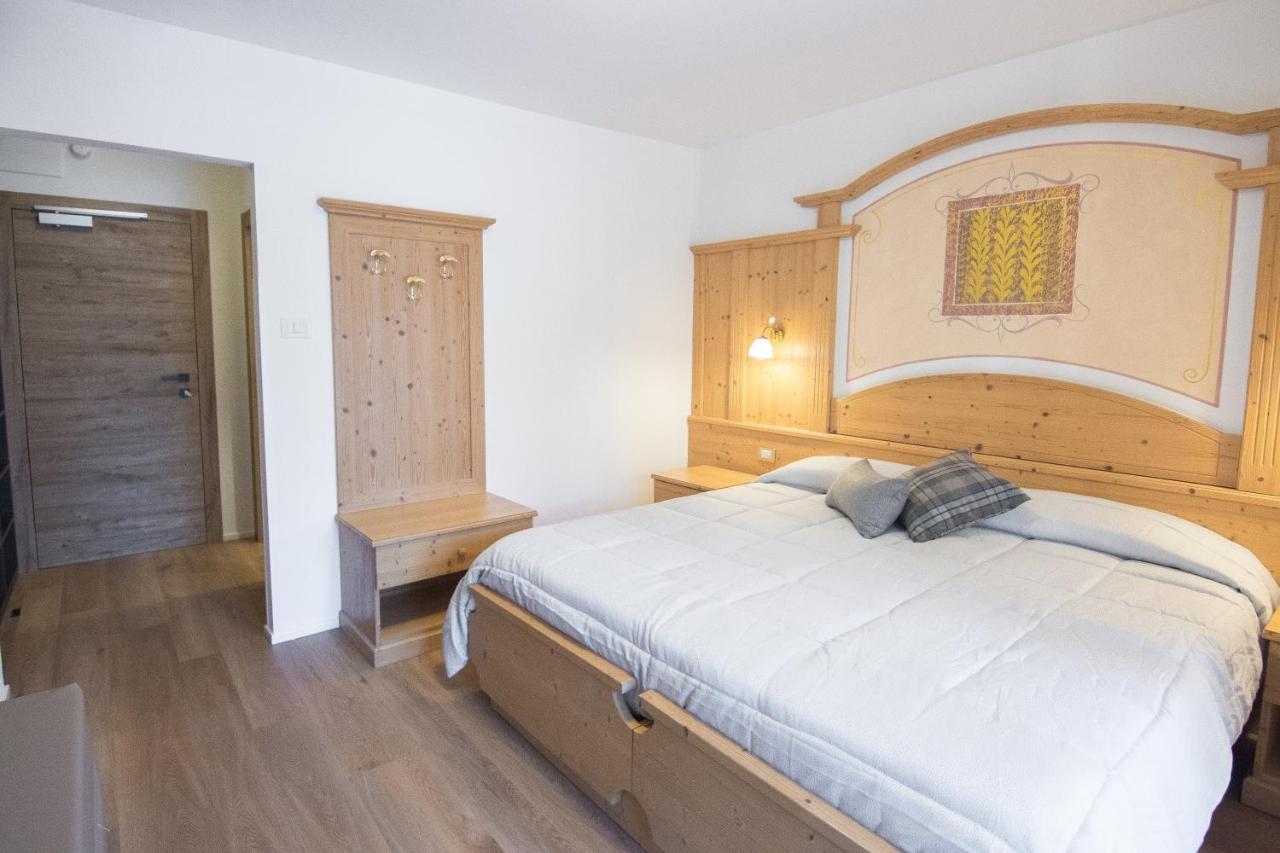 קאבאלס Hotel San Valier מראה חיצוני תמונה