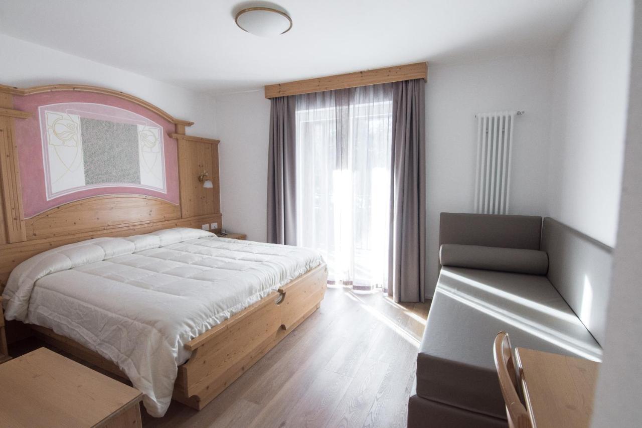 קאבאלס Hotel San Valier מראה חיצוני תמונה
